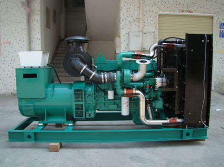 石峰1100kw康明斯柴油发电机组图片 石峰1100kw康明斯柴油发电机组图片